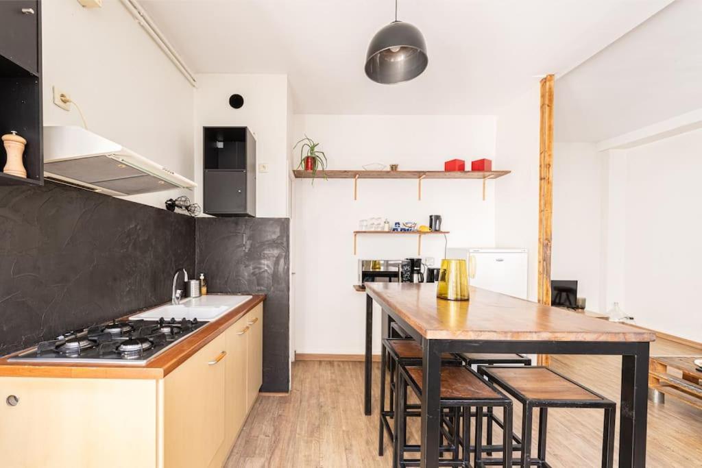 Apartamento Le Charmant Hello Palois-T2-Wifi Pau Exterior foto